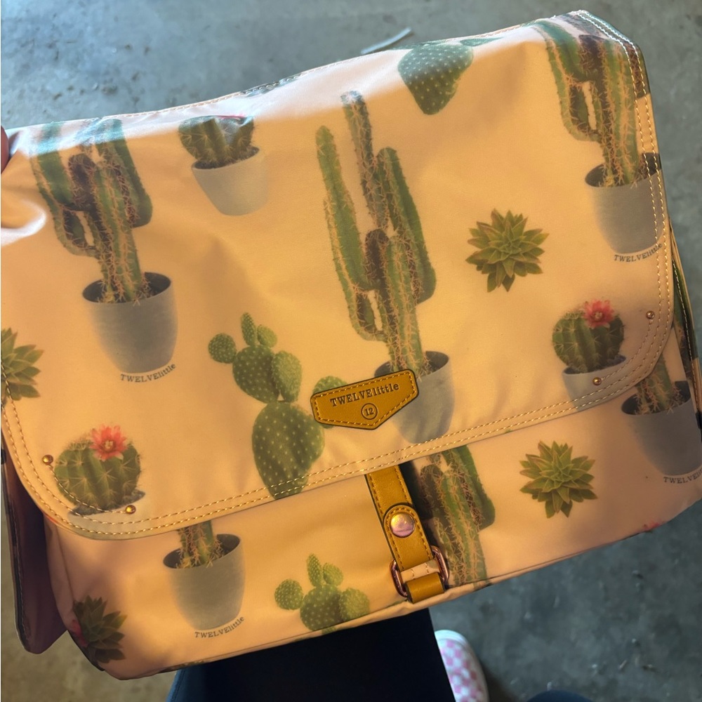 TWELVElittle stroller caddy